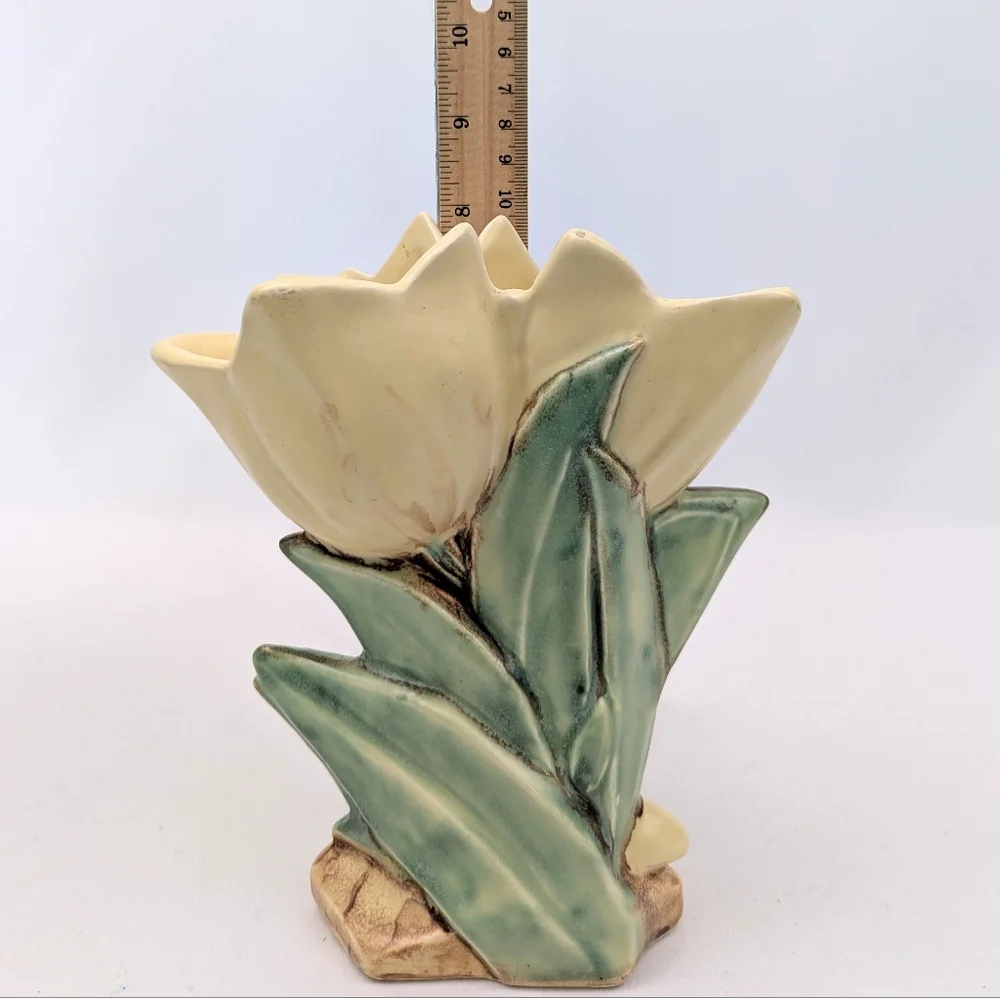 McCoy Double Tulip Vase Vintage Pottery Retro Cottagecore Farmhouse Collectible